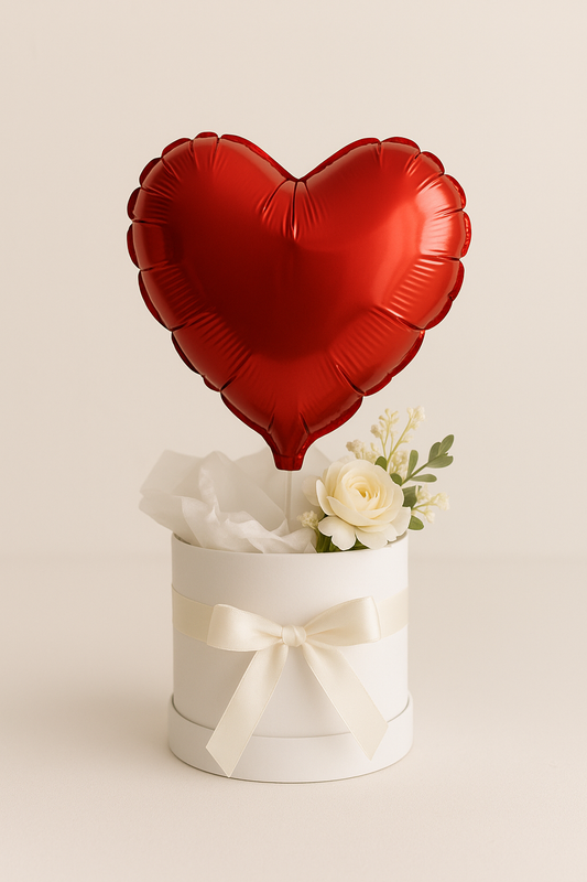 Heartfelt Hatbox – Luxe Balloon Bloom